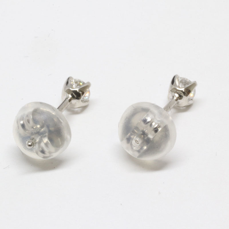 4℃ ダイヤモンド ピアス 0.070 0.068 Pt900 0.5g ヨンドシー （質屋藤千商店）
