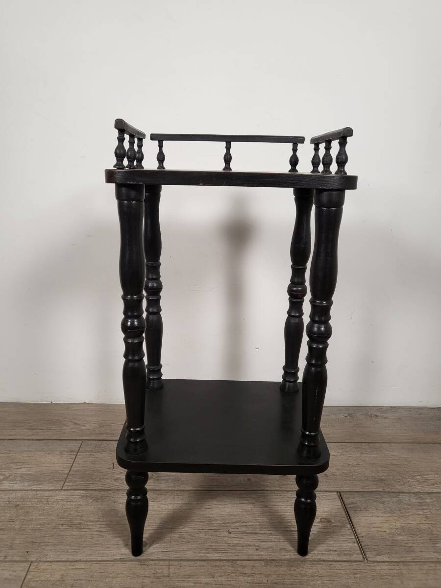 フランスアンティーク ヴィンテージ木製ナイトテーブル ブラックな家具 ショップデイスプレイ 店舗什器の画像2