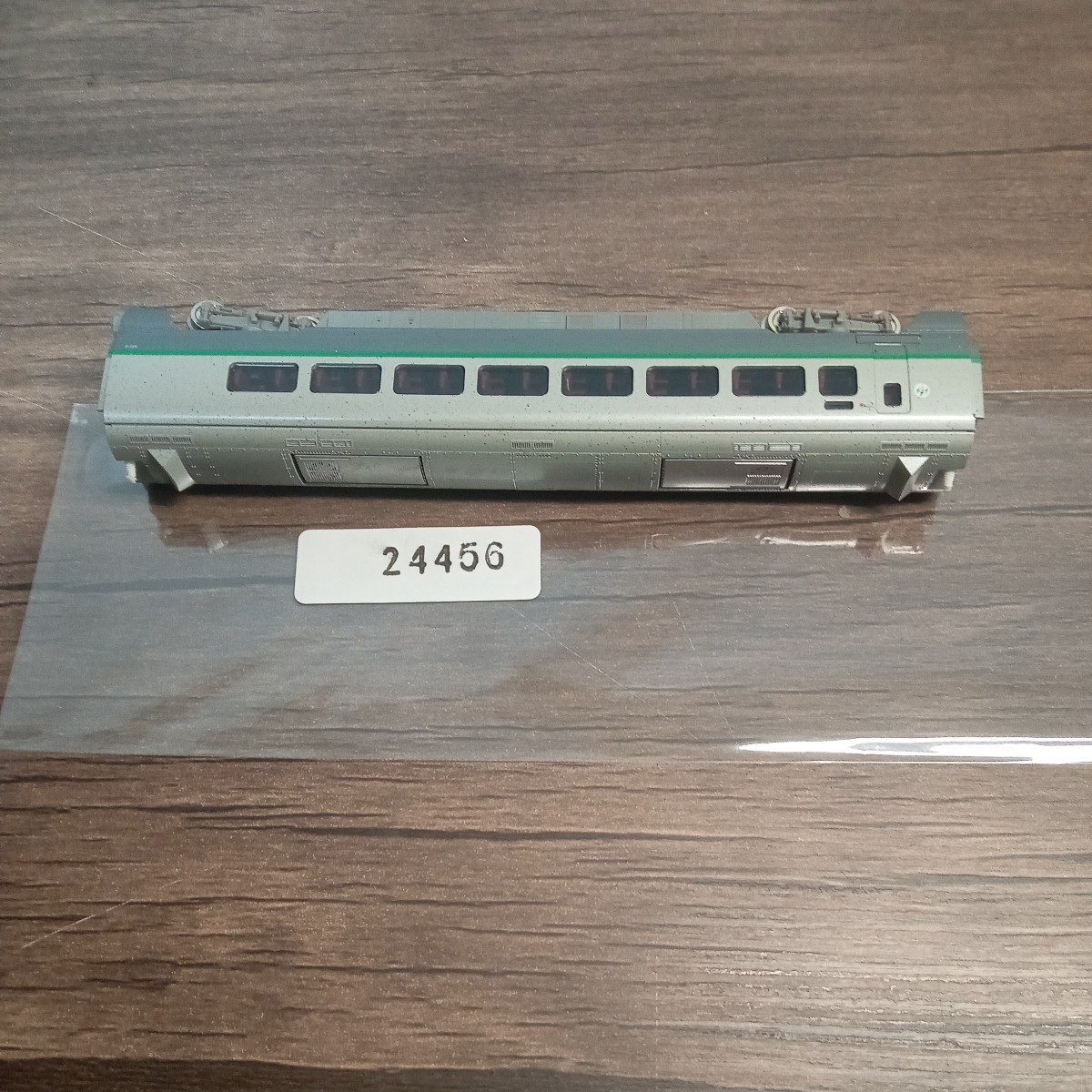 24456TOMIX 400系 山形新幹線 つばさ 新塗装 室内灯付_画像3