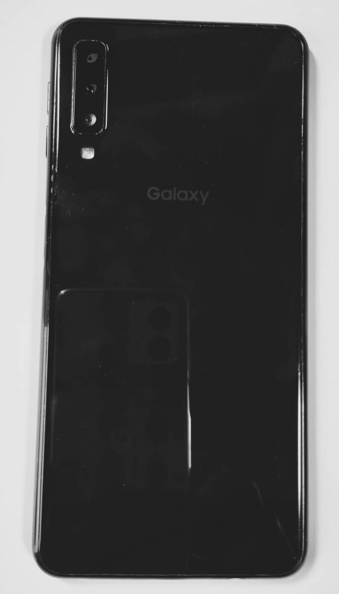 SIMフリー 楽天モバイル Galaxy A7 ブラック SM-A7500C　中古_画像4