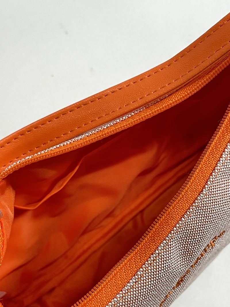 ● 格安出品 未使用 Longchamp ロンシャン ハンドバッグ レディース 女性 ハンカチ付き かばん カバン 鞄 バッグ ファッション 小物 ef178_画像7