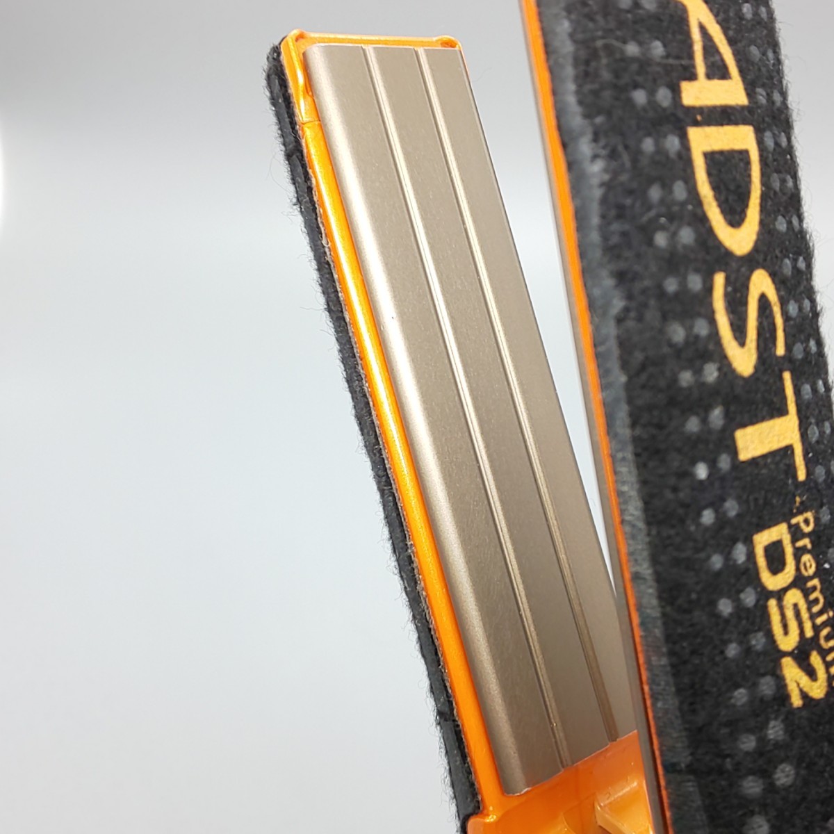 《送料無料・迅速発送》ADST　Premium　DS2 アドスト　ヘアアイロン【最新モデル・正規品】