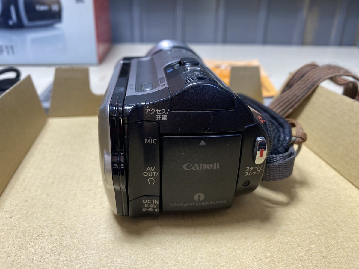 Canon iVIS HF11 キャノン デジタルビデオカメラ 通電確認済み_画像4