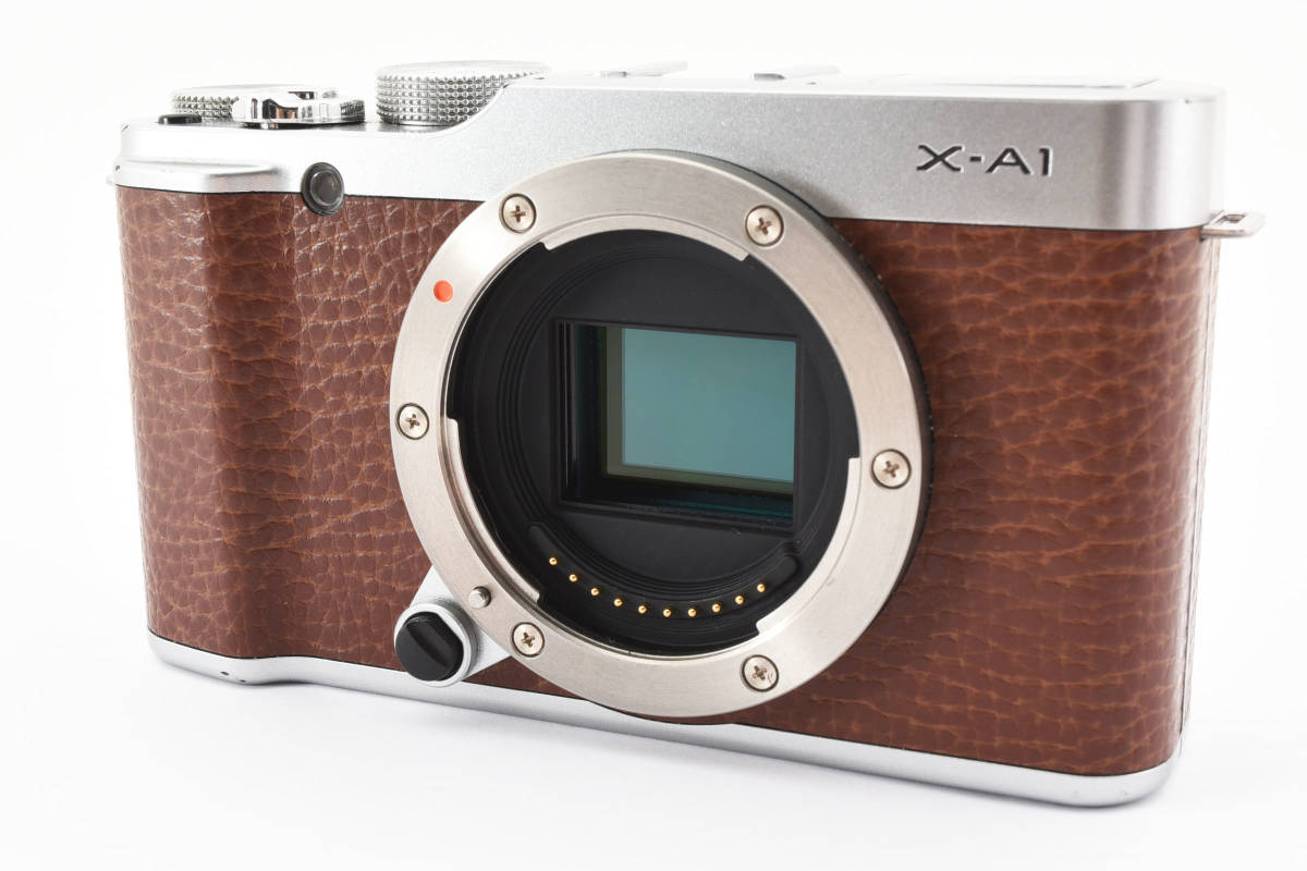 超目玉枠】 フジフィルム FUJIFILM X-A1 シルバー [良品] #2311A 富士