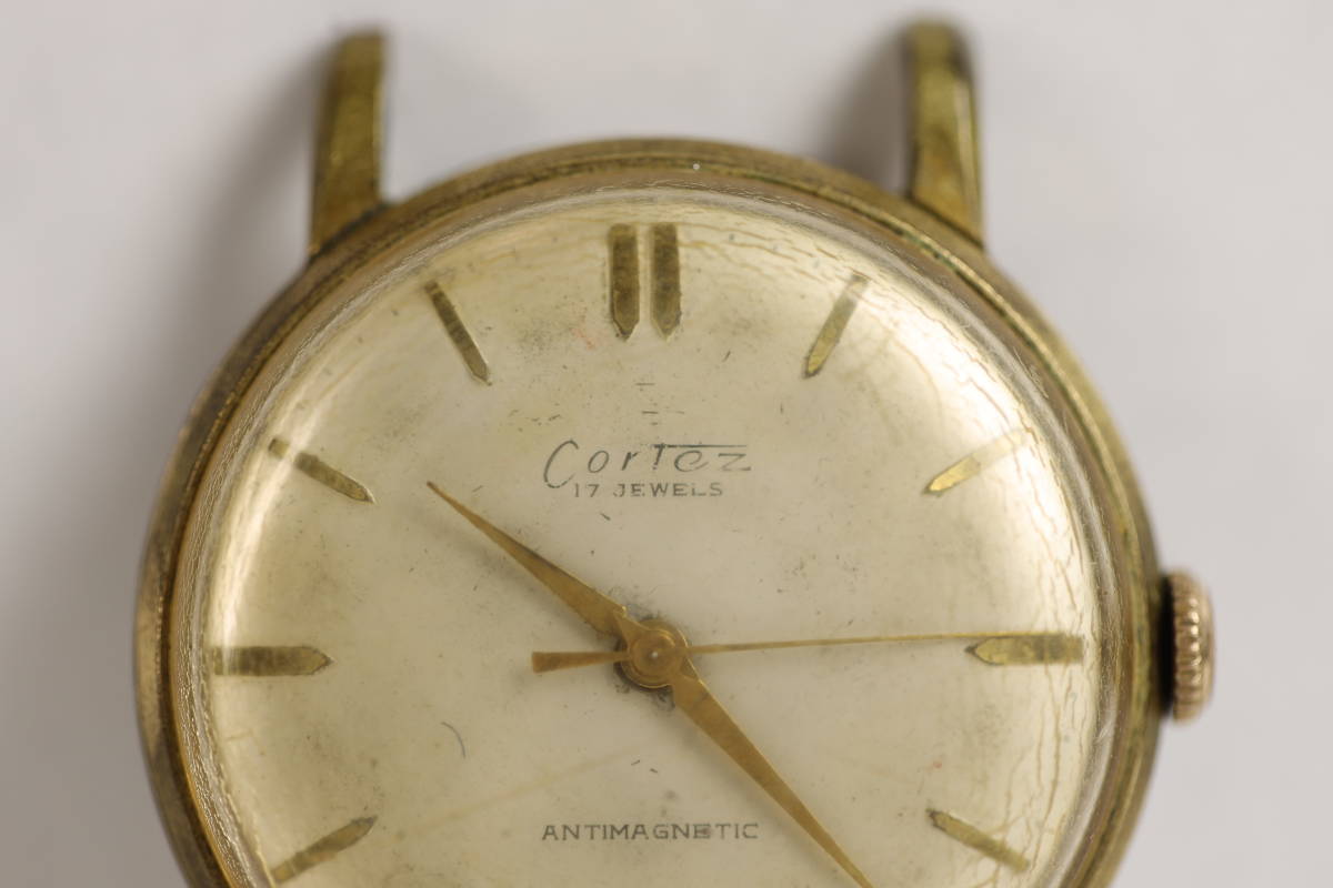 （B115）1950年代　スイス製　手巻き時計　Cortez　コルテッツ　17石　メンズ　金色　アンティーク　ジャンク品　委託品_画像2