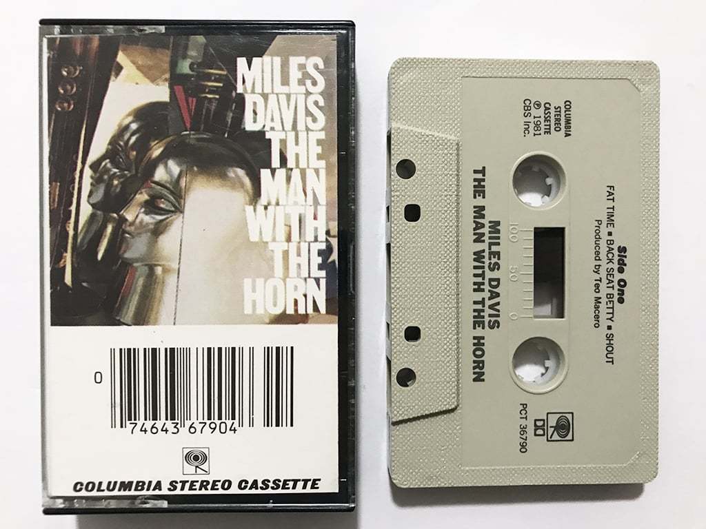 ■カセットテープ■マイルス・デイヴィス Miles Davis『The Man With The Horn』コロンビア時代のベスト■同梱8本まで送料185円_画像1