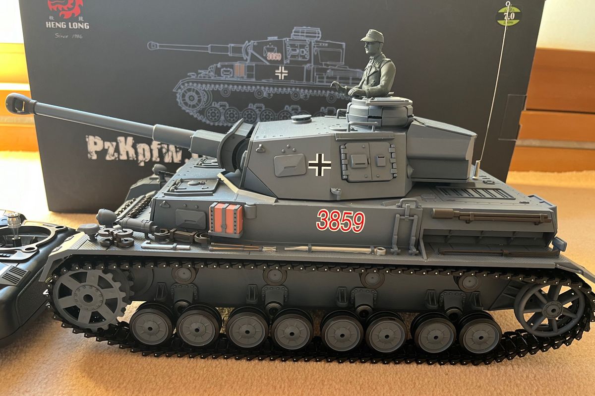 1/16サイズ戦車ラジコン ドイツIV号F2型 ヘンロン3859-1 基板7 0 1/16サイズ戦車ラジコン ドイツIV号F2型 ヘンロン3859-1 基板7 0