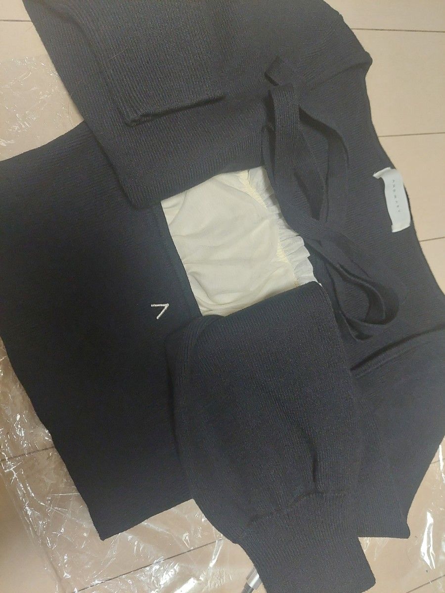 アンドマリー ANDMARY mew frill tops|Yahoo!フリマ(旧PayPay アンドマリー ANDMARY mew frill tops|Yahoo!フリマ(旧PayPay