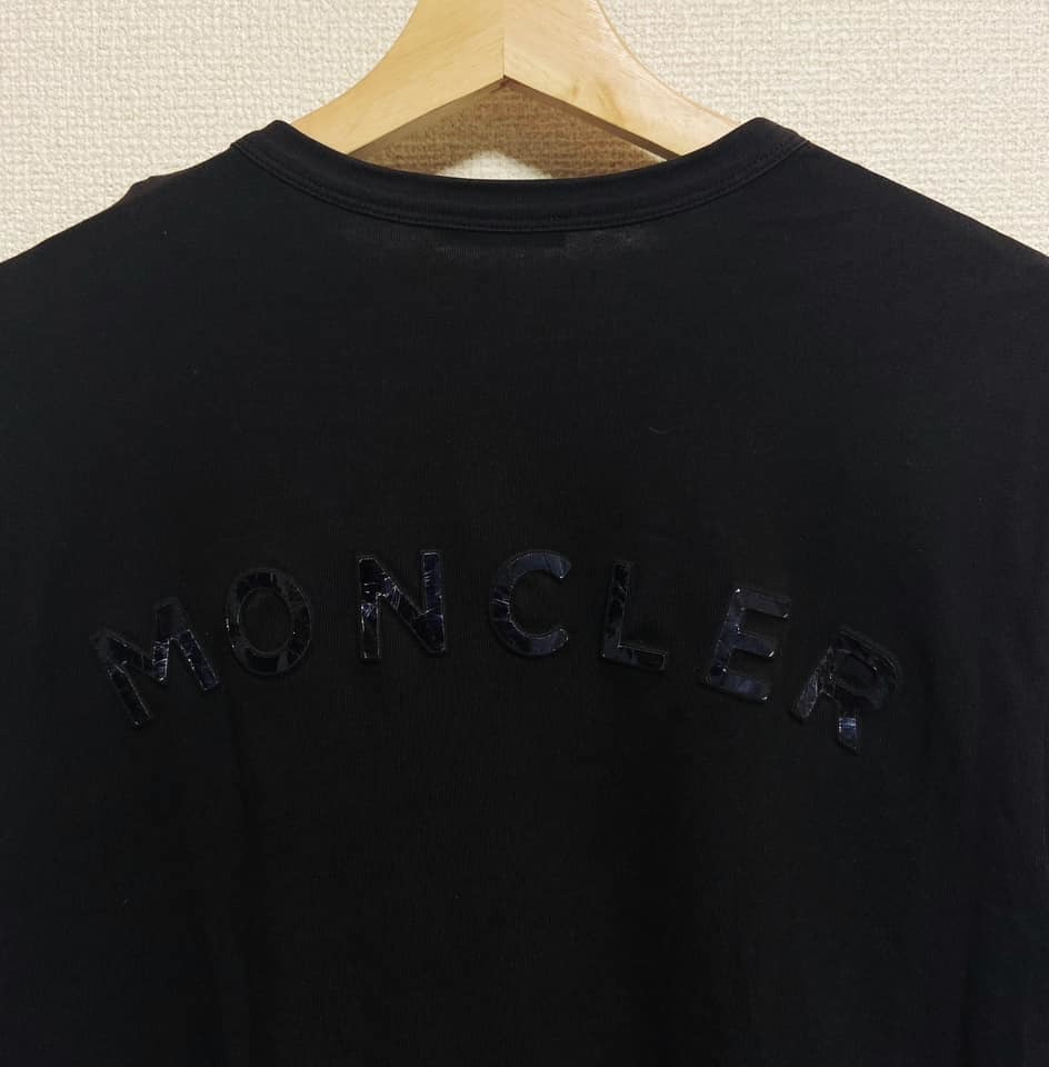 美品 MONCLER モンクレール ビッグ ラバーワッペン Tシャツ サイズS 黒の画像4
