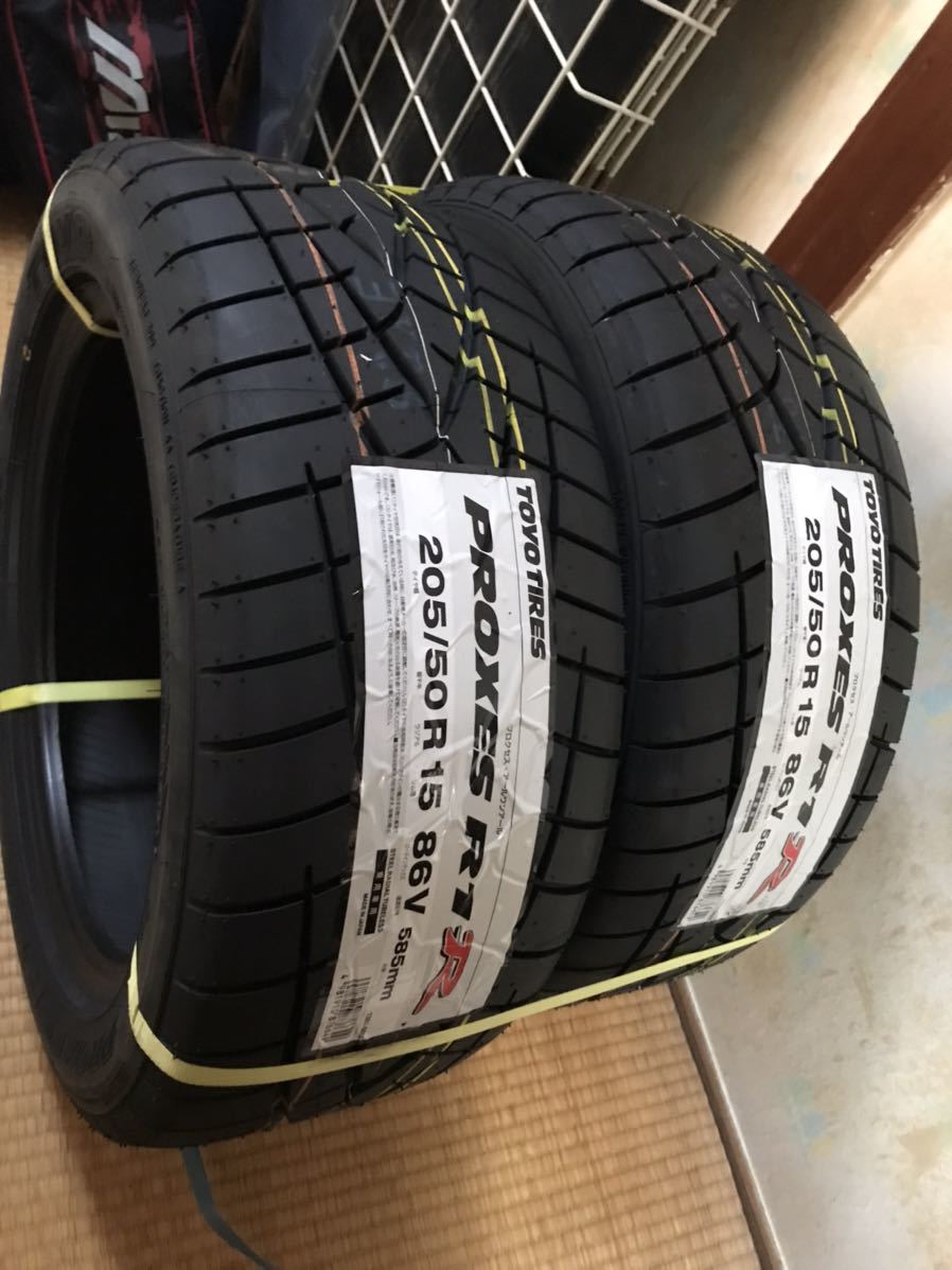 TOYO TIRES PROXES R1R 205/50r15 新品2本 シビック カローラ スプリンタートレノ カローラレビン スプリンター スイフト ロードスター_画像1