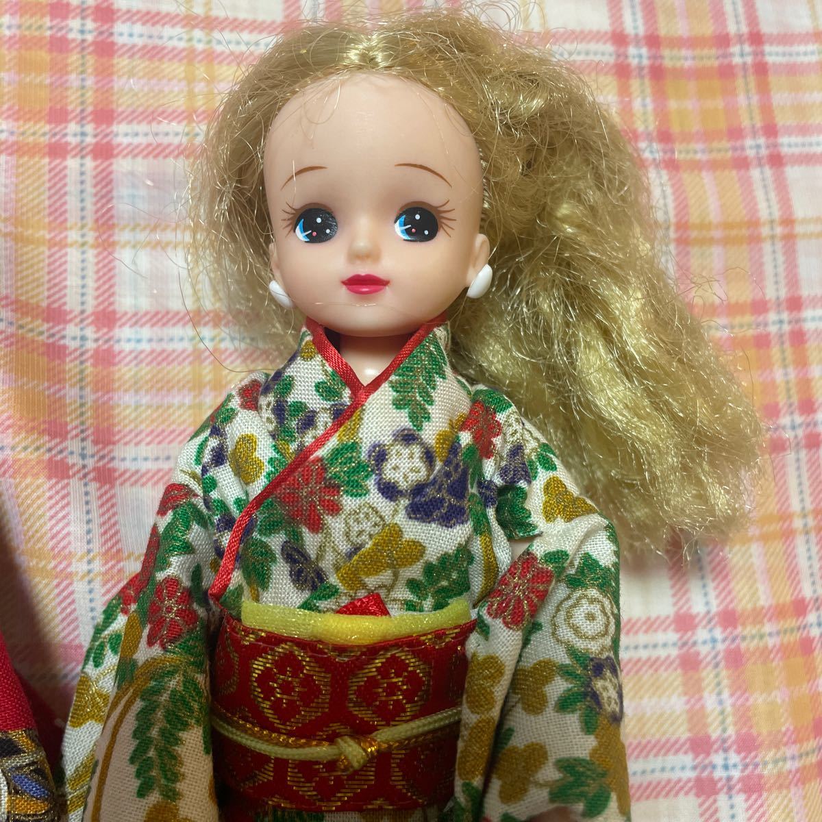 リカちゃん　着物　きものリカちゃん　着物 TAKARA タカラ 正規品　人形 着せ替え人形_画像4
