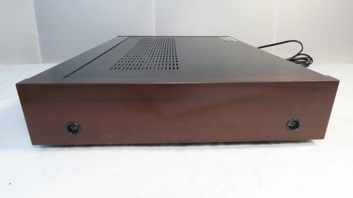 SONY BS tuner 18 BIT LINEAR 18TIMES OVERSAMPLING * MODEL[SAT-100RX] secondhand goods *