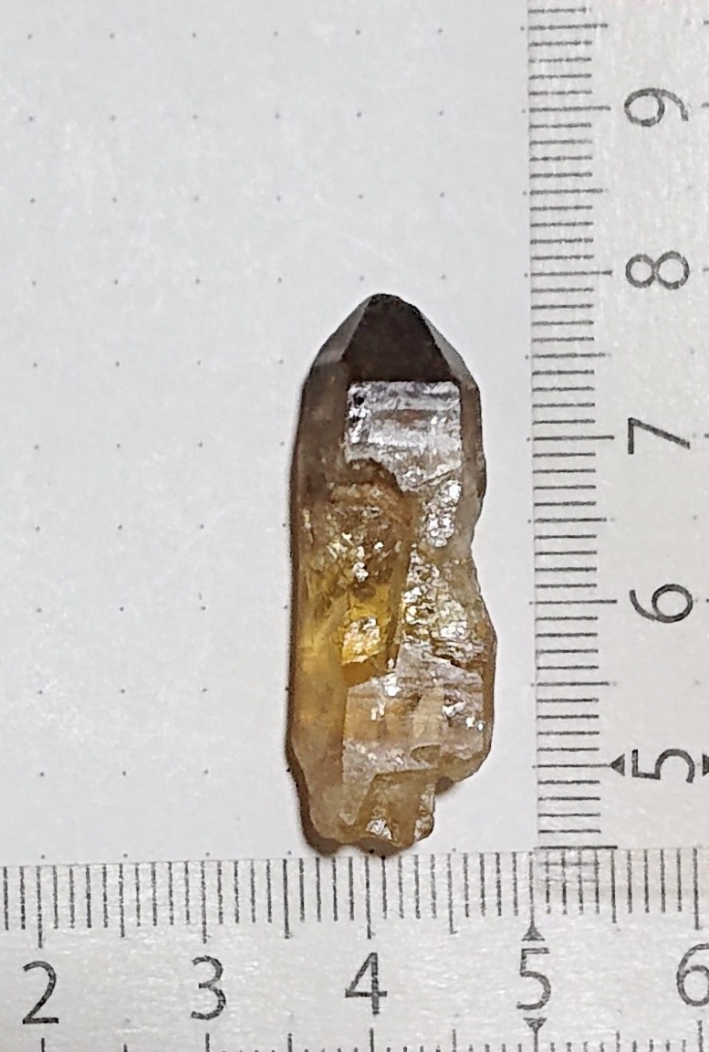 ザンビア産 天然シトリン(黄水晶）濃いめカラー ゲートウェイ/自然色/鉱物標本、原石、アフリカ_画像8