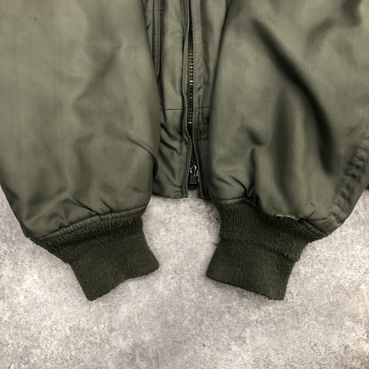 ★ US Military ミリタリー アメリカ軍 CWU 45 P Flight Jacket フライト ジャケット アウター 00s グリーン 緑 M SP0100-03-D-4128 104の画像7