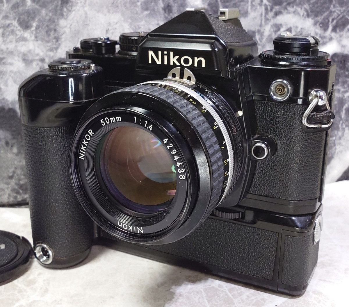 【終活整理】 Nikon FE黒＋Ai NIKKOR 50mm f1.4＋モータードライブMD−12 各動作良好 露出計OK 外観良好 光学良好 連写OK ニコン フィルム_画像3