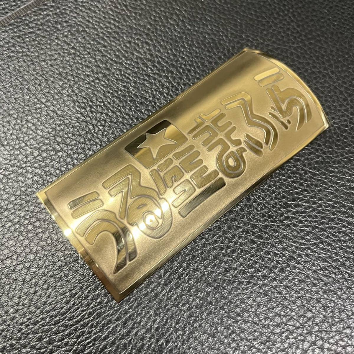 Yahoo!オークション - 真鍮エンブレム うる星まふら z1 z2 FX Yahoo!オークション - 真鍮エンブレム うる星まふら z1 z2 FX