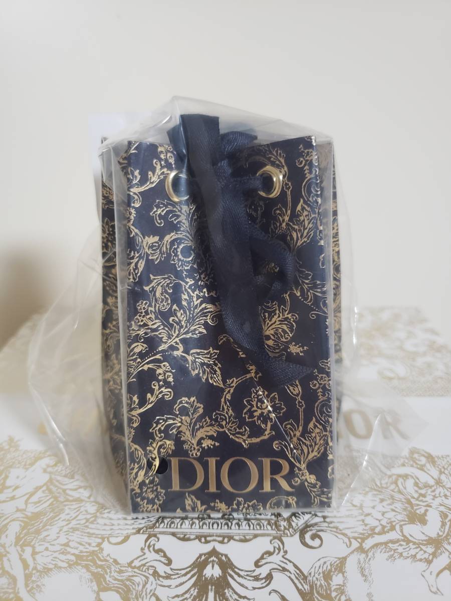 新品★Dior ディオール ソヴァージュ オードゥ トワレ 10ml♪香水★ミニチュアサイズ_画像2