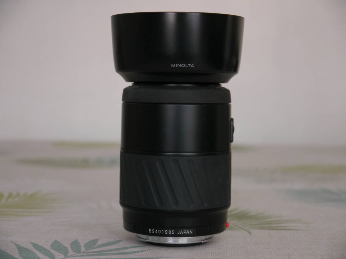 【ソニーAマウント】ミノルタ MINOLTA AF ZOOM 70-210mm F4.5-5.6 レンズフード付き【良品】_画像2