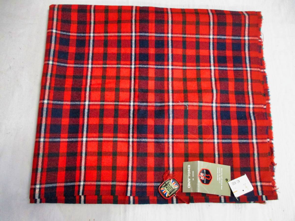 【英国製】タータンチェクはぎれ　赤×黒×白地　ウール　（巾１５０×丈８０㎝）　_画像2