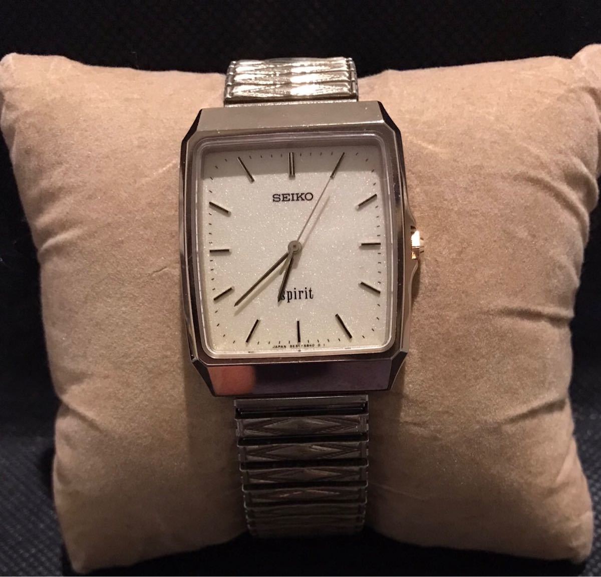 SEIKO SPIRIT 5E31-5A60 ANTIMAGNETIC アナログ クォーツ 腕時計 美品 極美品 ゴールド _画像1