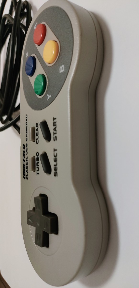 BUFFALO レトロ 8ボタン USBゲームパッド BSGP801シリーズ BUFFALO レトロ 8ボタン USBゲームパッド BSGP801シリーズ