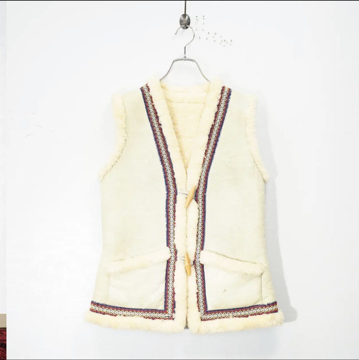 *SPECIAL ITEM* 70's USA VINTAGE EMBROIDERY DESIGN MOUTON VEST/70年代アメリカ古着刺繍デザインムートンベスト