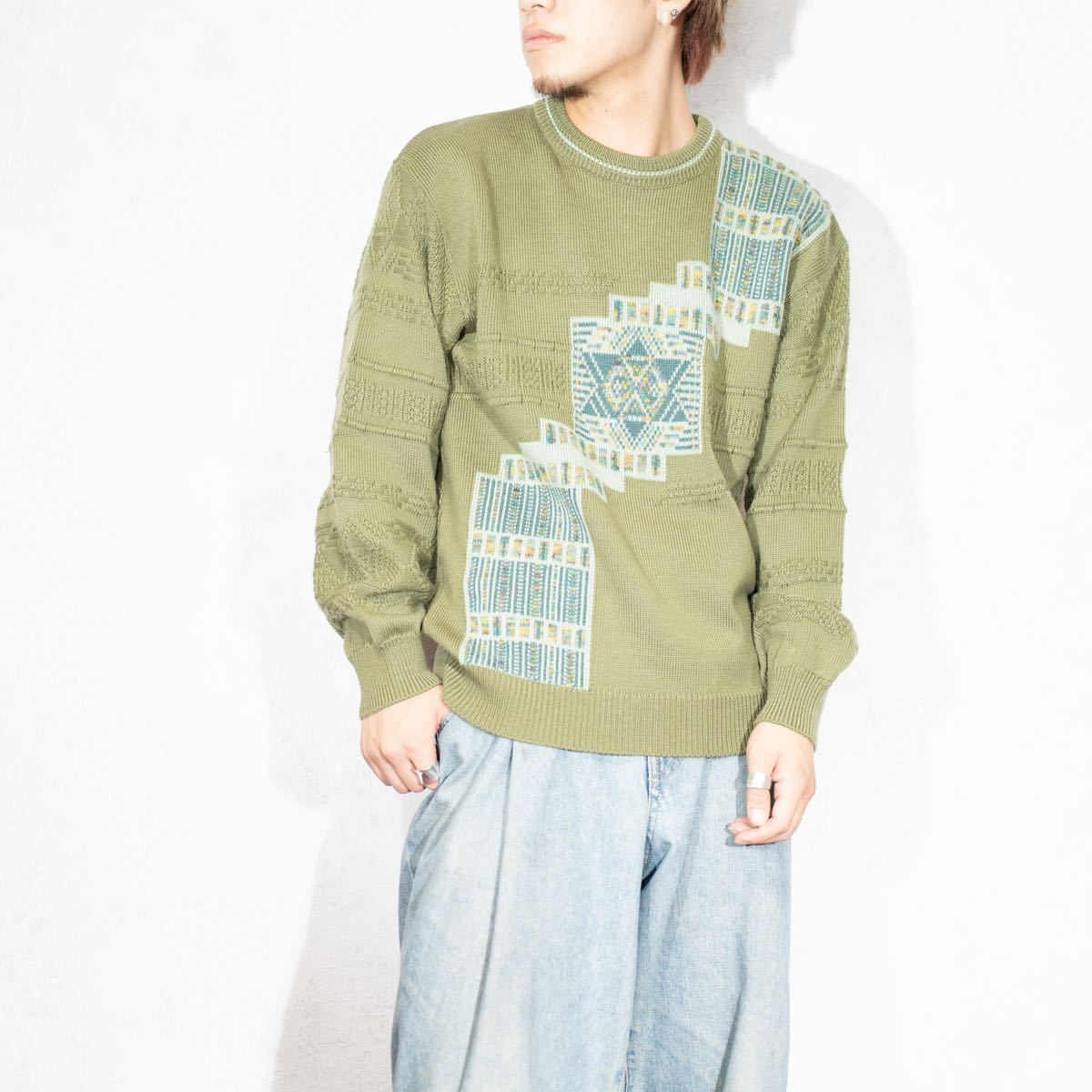 RETRO VINTAGE RETRO PATTERNED DESIGN KNIT/レトロ古着レトロ柄デザインニット