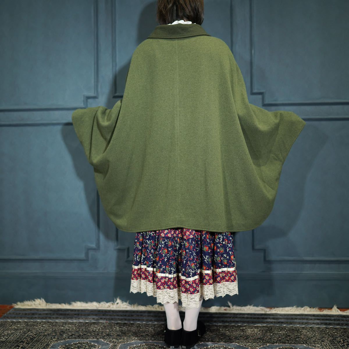 EU VINTAGE WOOL DESIGN CAPE COAT/ヨーロッパ古着ウールデザインケープコート_画像3