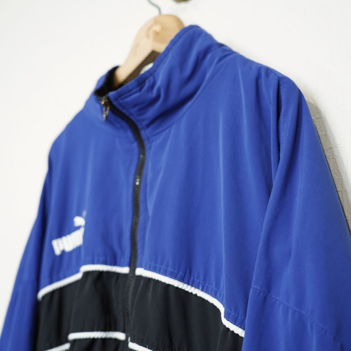 EU VINTAGE PUMA LOGO LINE DESIGN TRACK JACKET/ヨーロッパ古着プーマロゴライントラックジャケット(ジャージ)_画像6