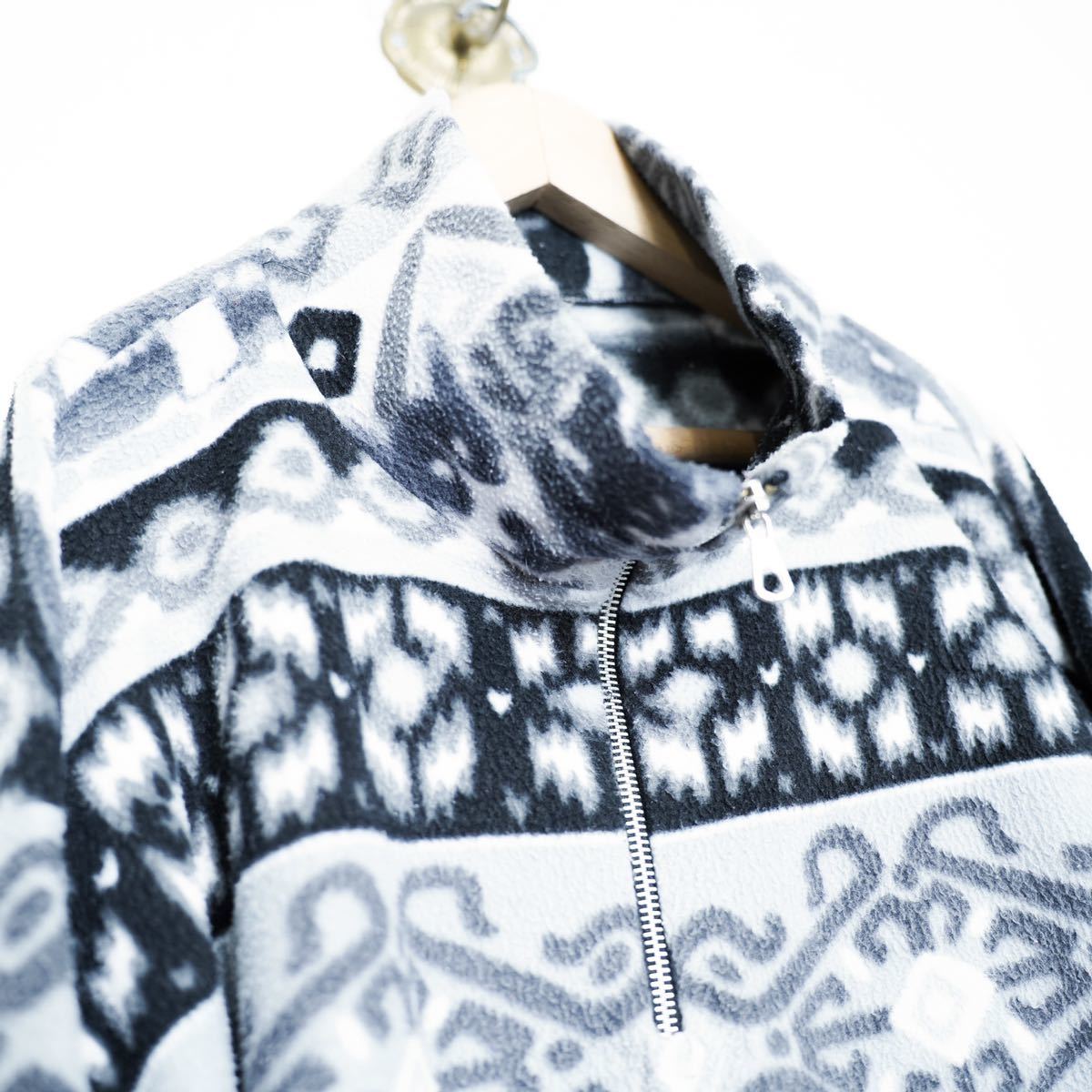 SPECIAL ITEM USA VINTAGE DOG DESIGN FLEECE HALF ZIP JACKET SPECIAL ITEM USA VINTAGE DOG DESIGN FLEECE HALF ZIP JACKET