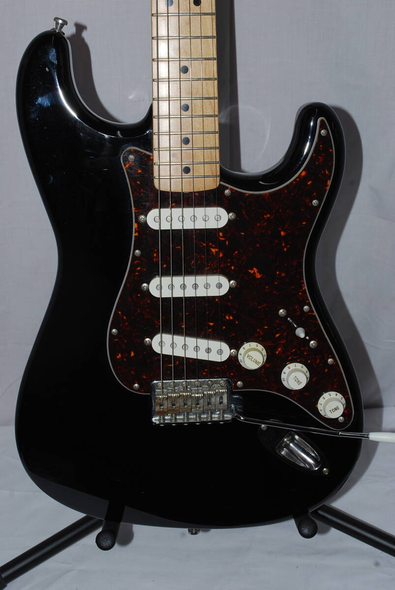 中古 ジャンク品 Fender Japan ストラトキャスター ST-43M エレキギター ミディアムスケールの画像3