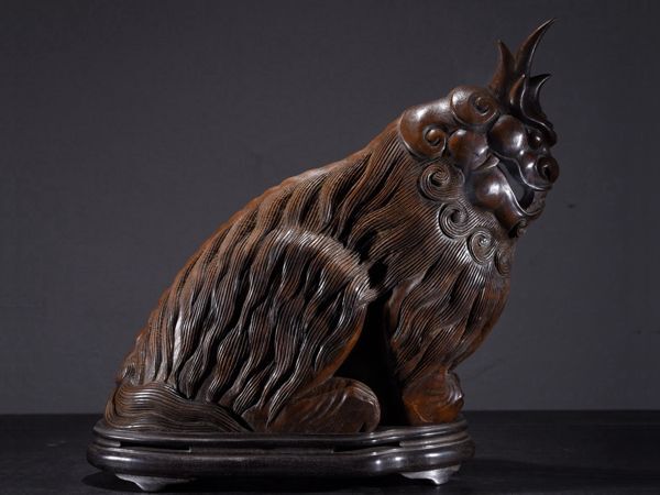 【瓏】老竹彫 独角瑞獣香薰 時代物 極細工 手彫り 置物 擺件 中国古美術 蔵出
