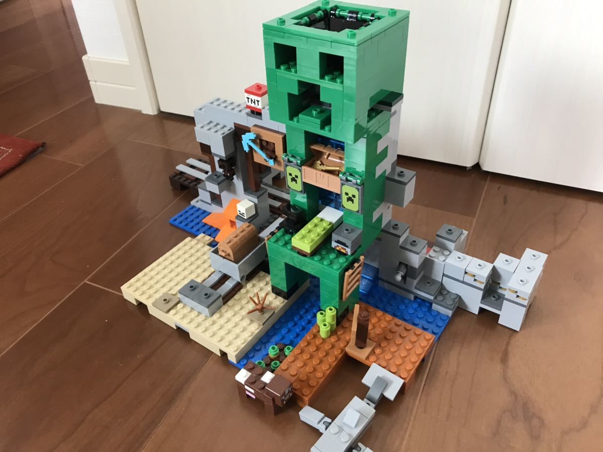 レゴ LEGO マインクラフト Minecraft 2019年 21155 The Creeper Mine ジャンク　まとめて取引き可　大量出品中_画像2