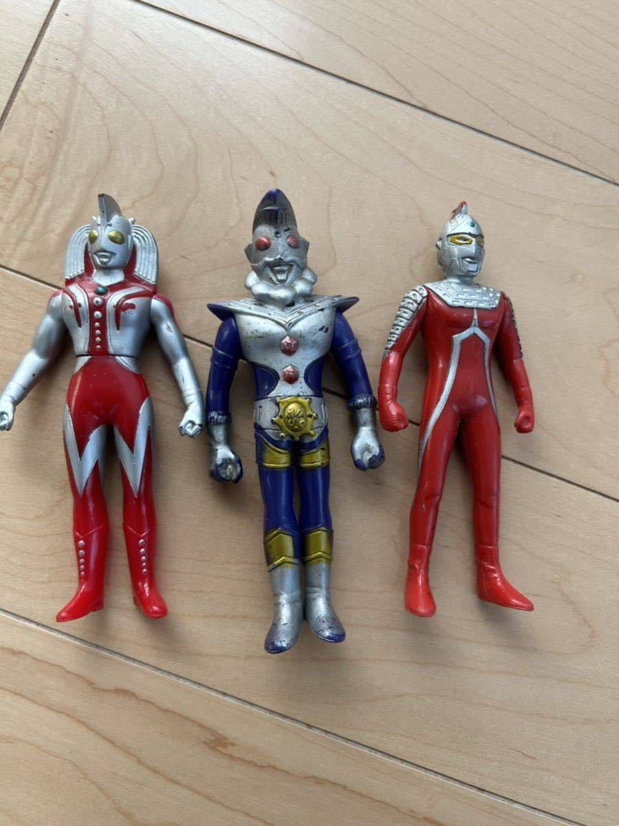 ウルトラマン ソフビ　まとめて　円谷プロ ウルトラ怪獣シリーズ ソフビ 人形 バンダイ レトロ　昭和　レア？当時もの？_画像7