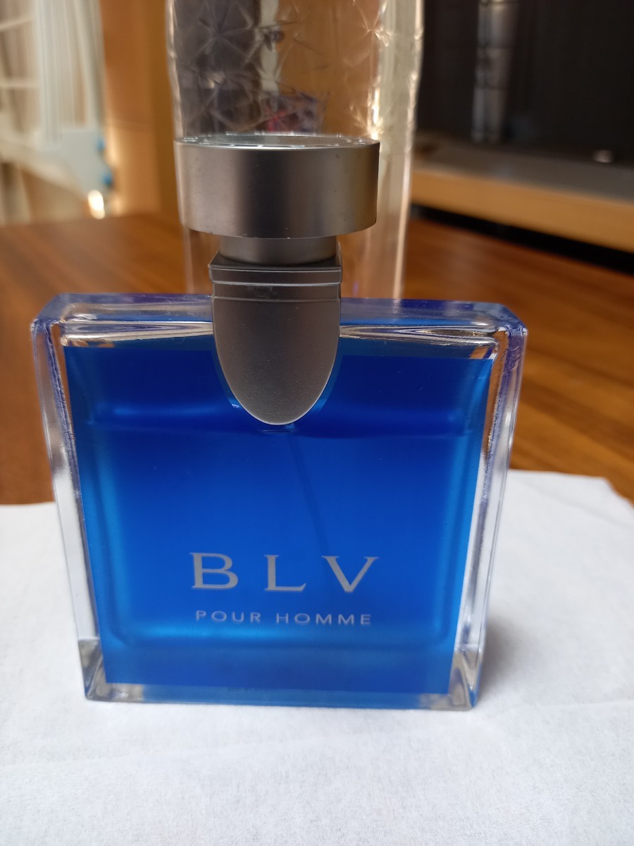  BVLGARY BVLGARI голубой бассейн Homme o-doto трещина 50ml EDT духи мужской 80% осталось ... 