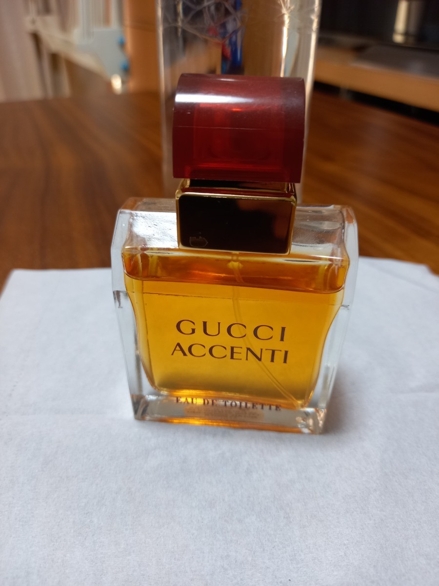 Gucci acenti edt sp 50 мл /оставшаяся сумма 80%или более акцентируемых парфюмерных ароматов