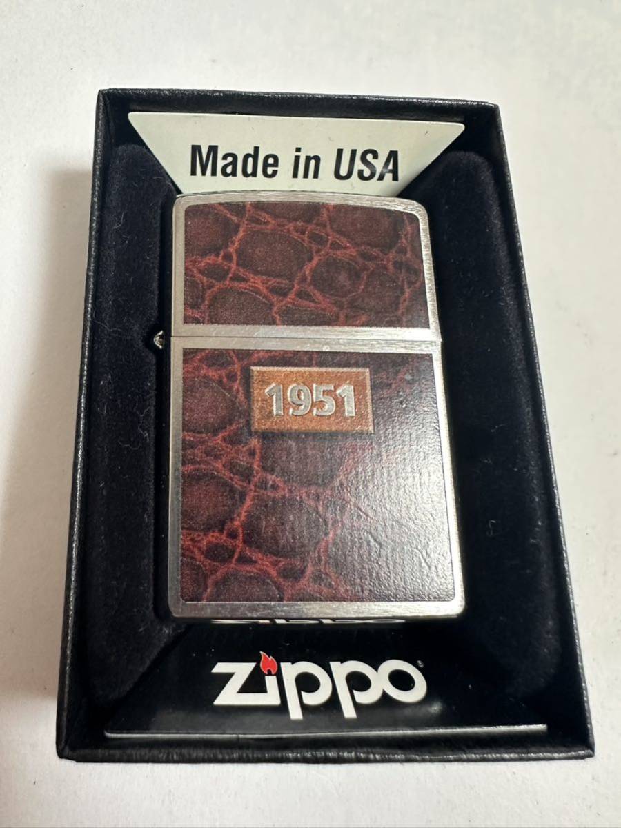 ZIPPO (ジッポ) USA製 オイルライター ケース入り 2014年製 火花確認済 1951 特殊加工_画像1