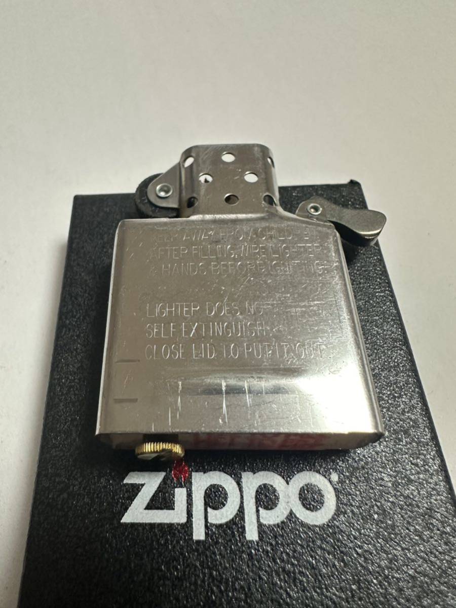 ZIPPO (ジッポ) USA製 オイルライター ケース入り 2014年製 火花確認済 1951 特殊加工_画像6