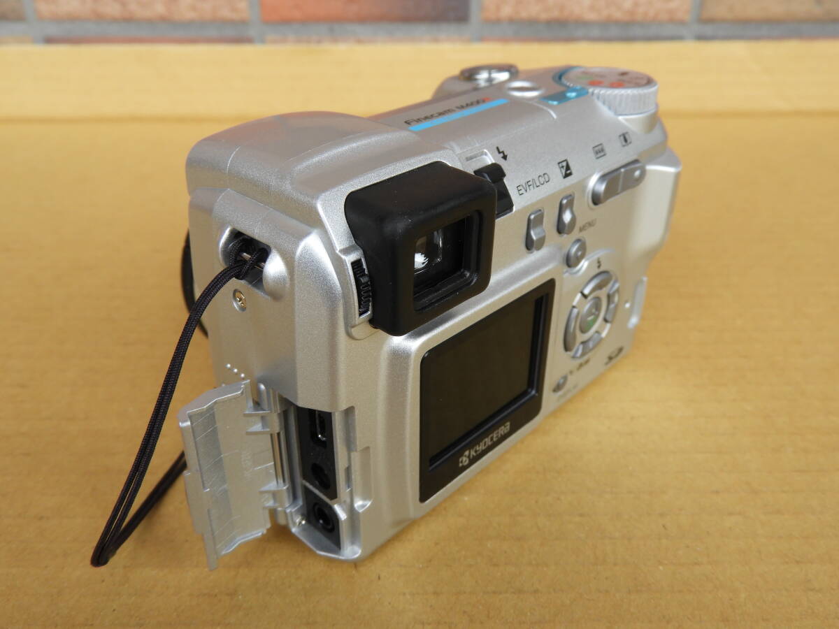 京セラ　デジタルカメラ　Finecam　M400R_画像6