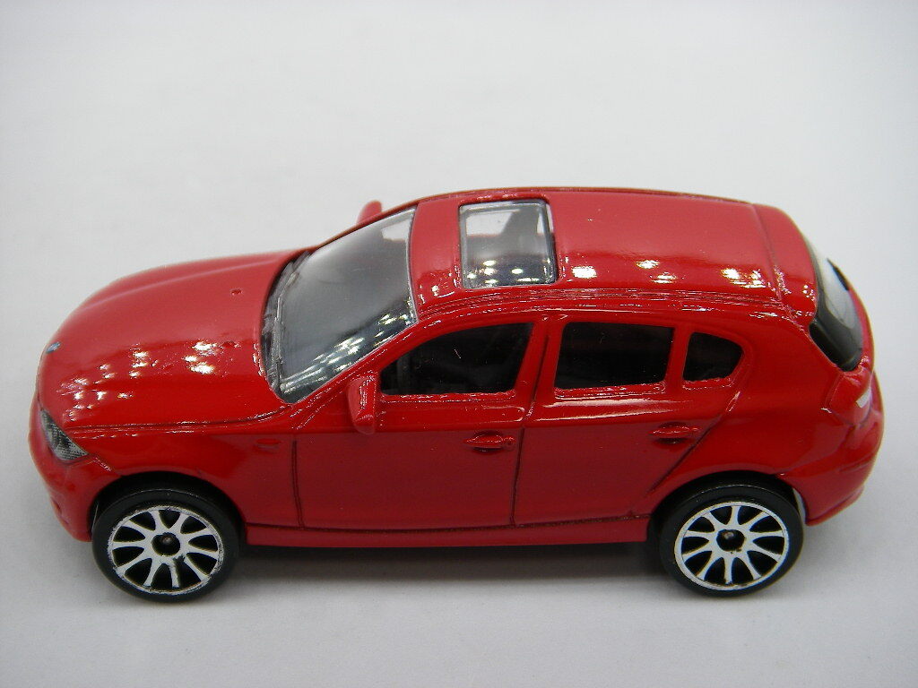 マジョレット (赤) BMW シリーズ 1 ＜ルース＞ Majorette_画像4