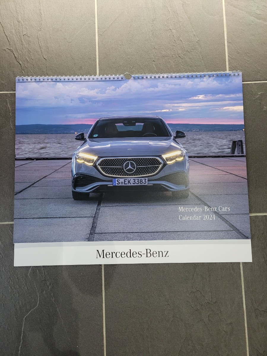 メルセデスベンツ Mercedes Benz カレンダー 壁掛けカレンダー 壁掛け ベンツ 大判カレンダー 50cm × 42cm _画像1