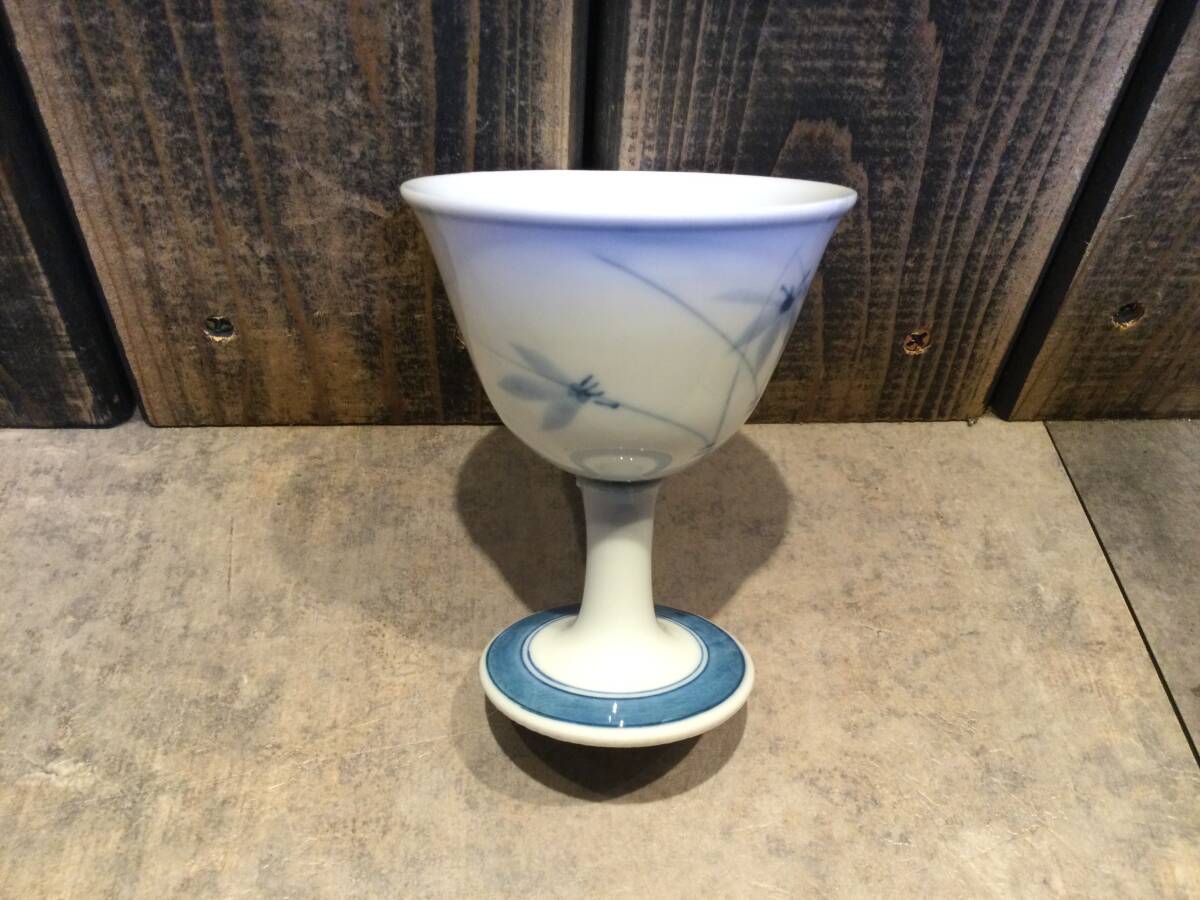 美品 有田焼 陶器ワインカップ 5点セット 洋食器 食前酒 陶器花柄 ブルーの画像4