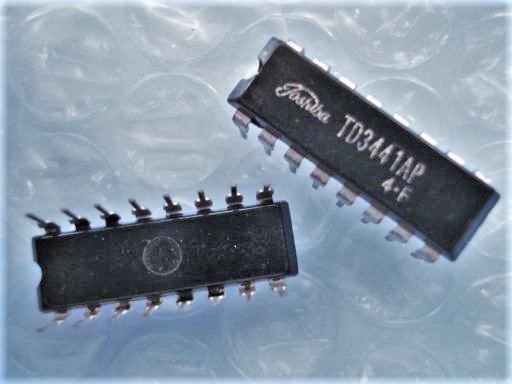 P00302　TOSHIBA　東芝　TD3441AP　ニキシー管ドライブ用　ＩＣ　TI　SN7441？と互換？　1個　長期保存品の為ジャンク品_画像1