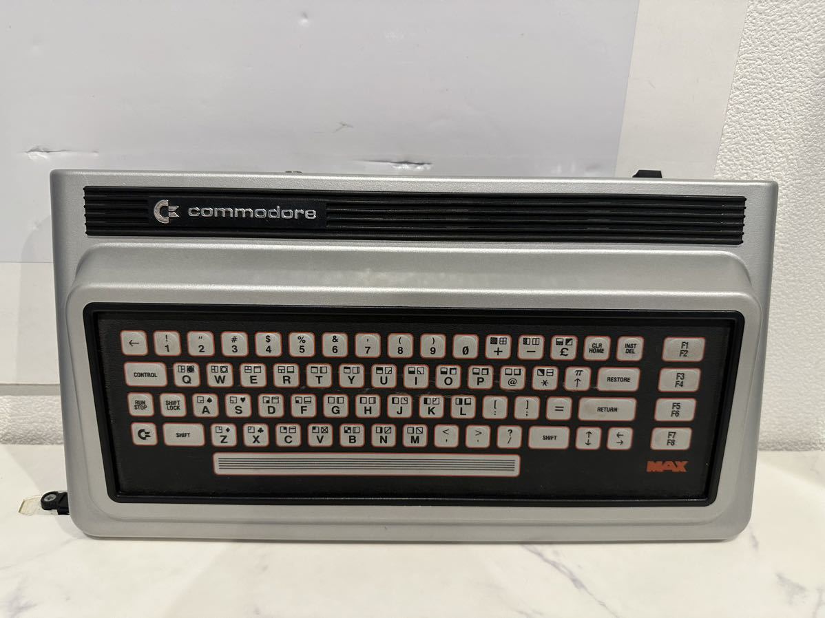 【美品】超希少 ゲーム機 commodore MAX-04 MAX MACHINE マックスマシーン コモドール 元箱付き レア レトロゲーム 【札TB02】_画像3