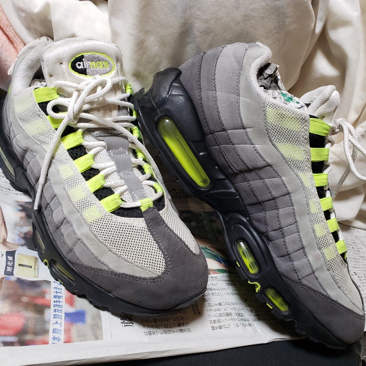 NIKE ナイキ AIRMAX エアマックス 95 イエロー グラデ yellow NIKE ナイキ AIRMAX エアマックス 95 イエロー グラデ yellow