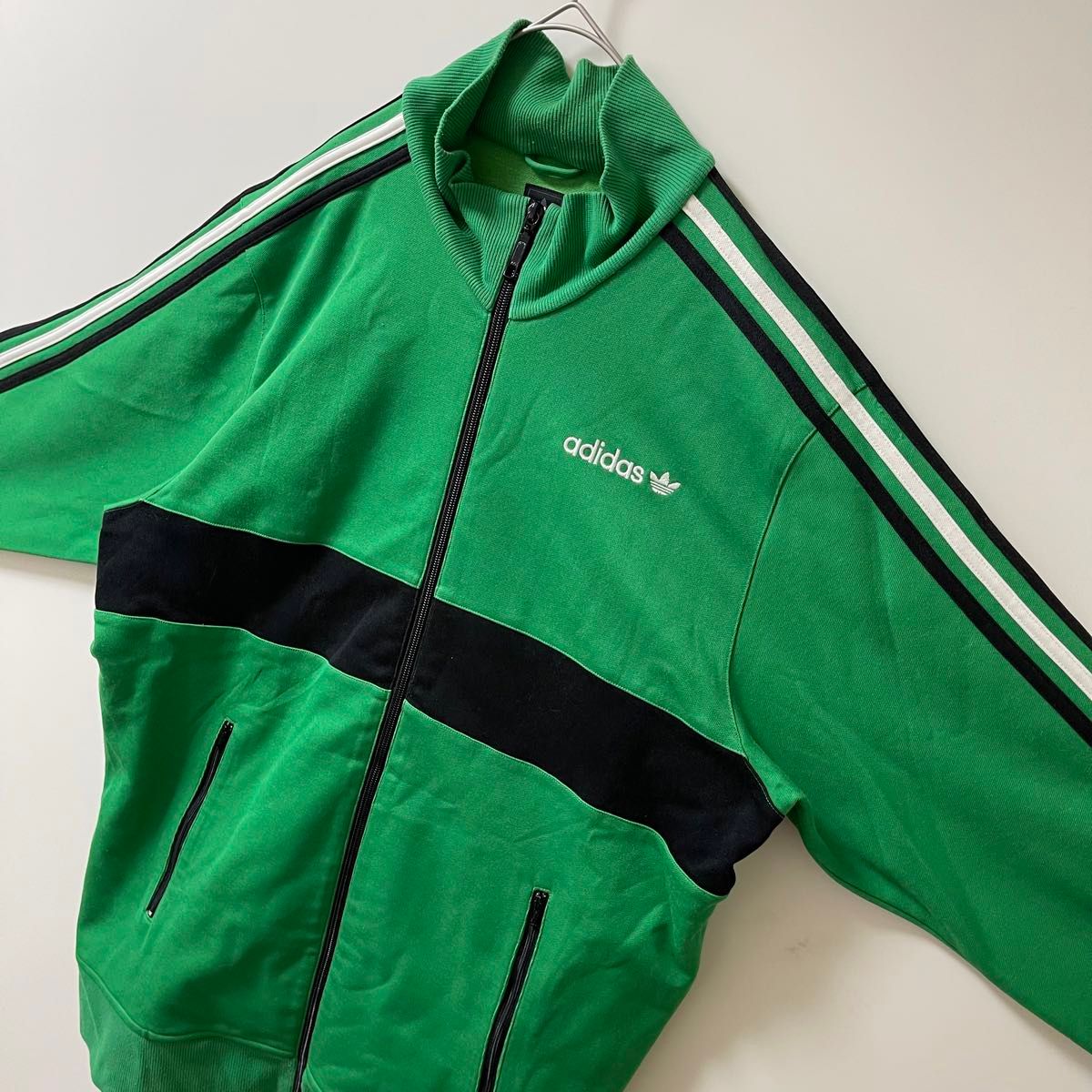 XL90s】アディダス古着トラックジャケット刺繍ジャージ　グリーン緑ブラック黒