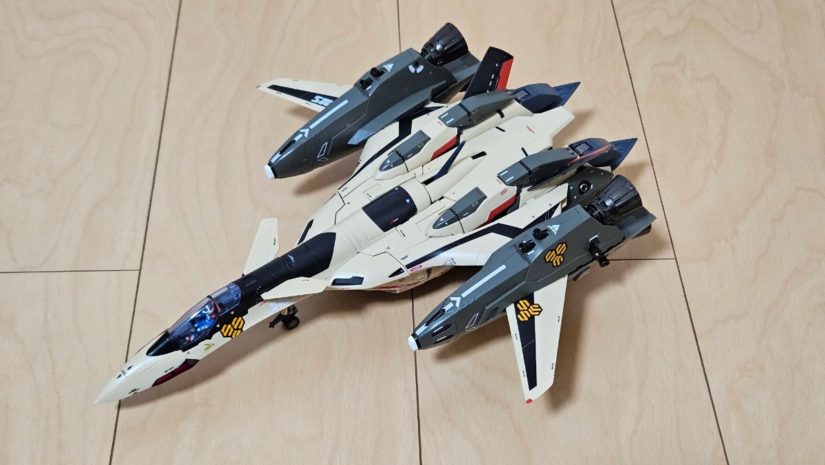 DX超合金 VF-19ADVANCE バンダイ 劇場版マクロスF サヨナラノツバサ_画像3