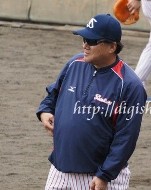 実使用 サイン】東京 ヤクルト スワローズ 長袖 ゲーマー 実使用 サイン】東京 ヤクルト スワローズ 長袖 ゲーマー