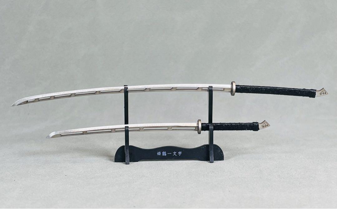 1/12フィギュア用 日本刀 武士刀 手作り 日輪刀 二刀流 2点 1/12フィギュア用 日本刀 武士刀 手作り 日輪刀 二刀流 2点