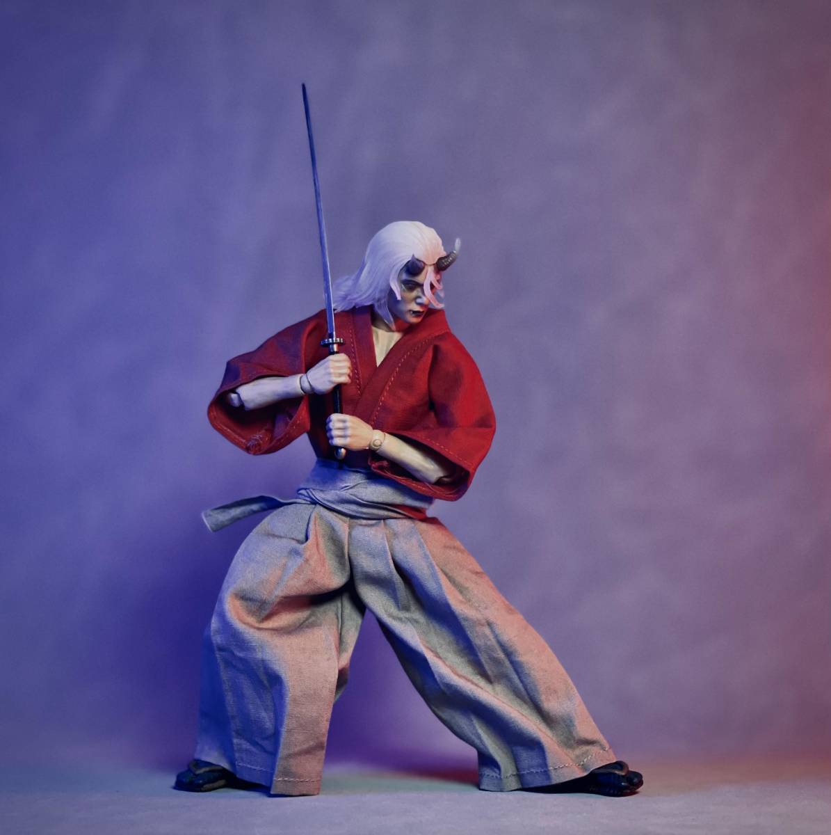 1/12 フィギュア用 武器 日本刀 武士刀 手作り 日輪刀 刃文付き 1/12 フィギュア用 武器 日本刀 武士刀 手作り 日輪刀 刃文付き